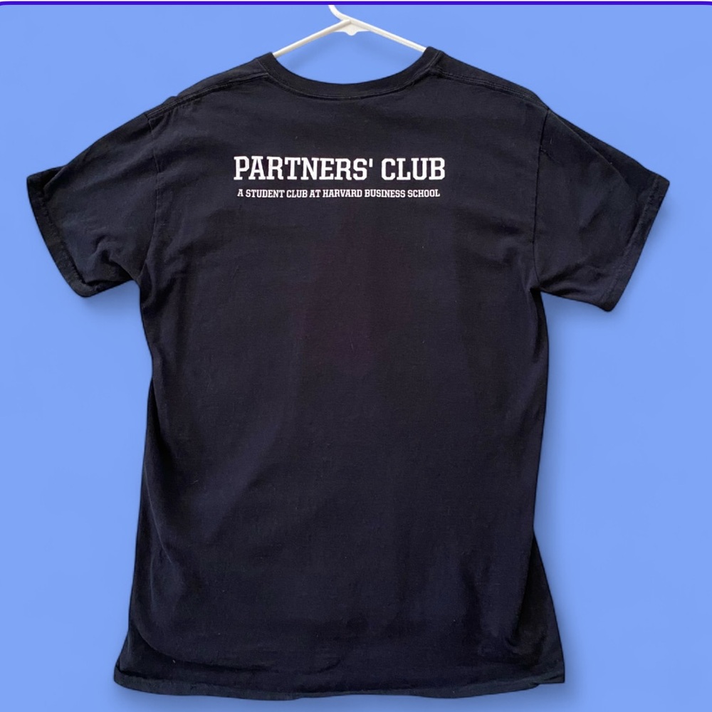 HARVARD BUSINESS SCHOOL Partners' Club Black 100% Cotton Gildan T-Shirt Unisex